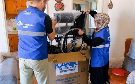 Canik Belediyesi Kapı Kapı Gönüllere Ulaşıyor 