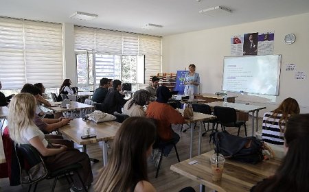 Gençler sürdürülebilir bir gelecek için bir araya geldi