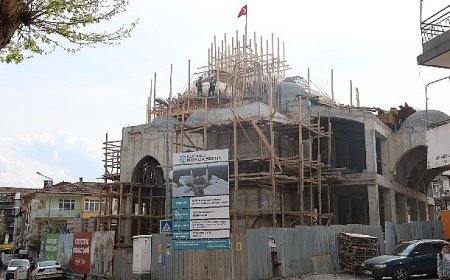 Kuruçeşme Merkez Camii ortaya çıkıyor