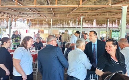 Bornova Muhtarlar Akademisi’nden anlamlı final