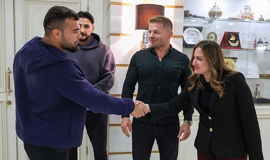 Başkan Vekili Özdemir başpehlivanları ağırladı