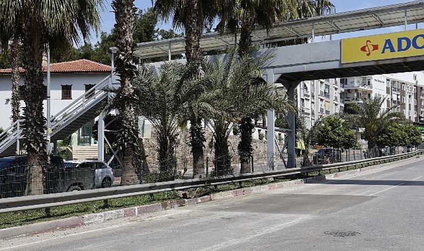 Muratpaşa’da kritik hatta vana yenileme çalışması tamamlandı