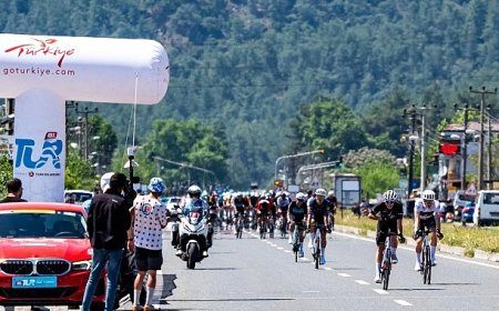 Büyükşehirli Mustafa Tarakçı, 61. Cumhurbaşkanlığı Türkiye Bisiklet Turu’nda Gururlandırdı