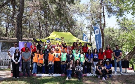 Antalya Büyükşehir Belediyesi’nden kız çocuklarına spor desteği