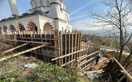 Kırsaldaki camilere dört dörtlük bakım
