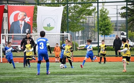 Osmangazi’de Çocuklar Sahada Buluştu