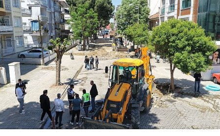 Salihli’de İçme Suyu Hatları Yenileniyor