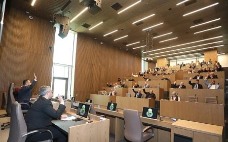 İnegöl Belediyesi Mayıs Ayı Meclis Toplantısı Yapıldı