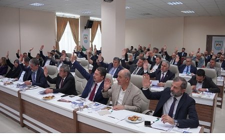 İpekyolu’nda Başkan Usta Güven Tazeledi