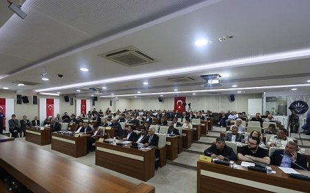 Başkan Kınay’dan Mali Disiplin ve Hizmet Vurgusu