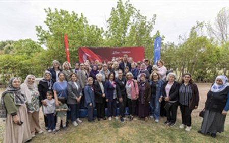Başkan Tugay şehit anneleriyle bir araya geldi