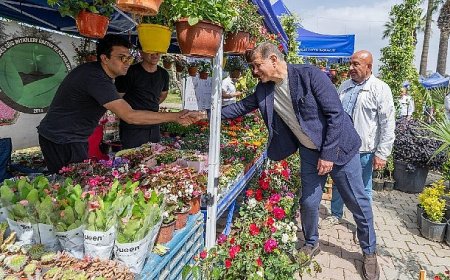 Çiçek gibi İzmir