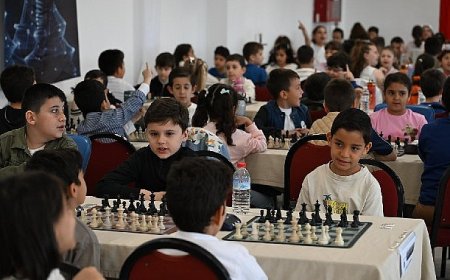 Minik Satranççılar Şah Mat Yolculuğunda Buluştu