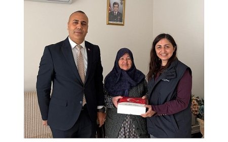 Manisa Büyükşehir’den Şehit Annelerine Anlamlı Ziyaret