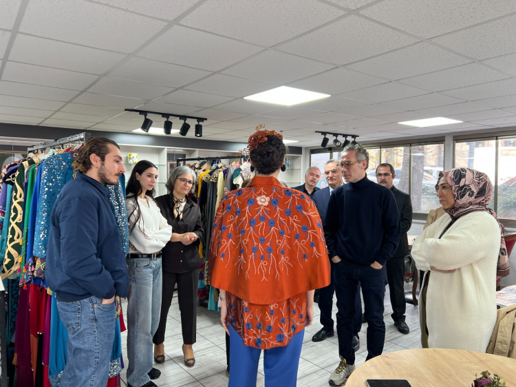 Bursa Olgunlaşma Enstitüsü’nde moda rüzgarı esti